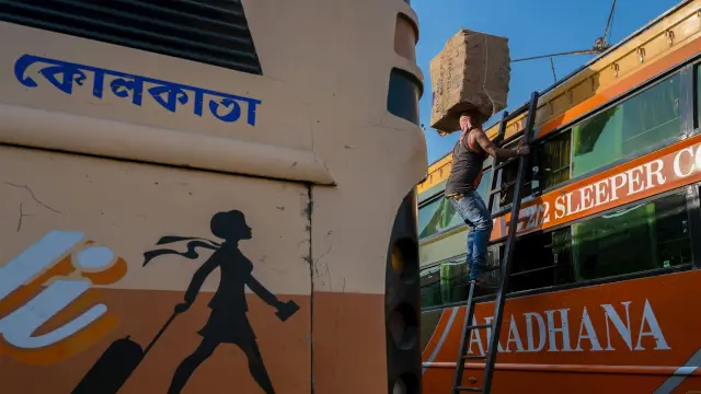 Inter-State Migrant Youth: Bangalore-Mumbai Wale Bhi Apply Kar Sakte Hain