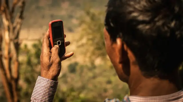 JioPhone Se Yuva Shakti Bharosa Card: Kya Form Bharna Possible Hai?