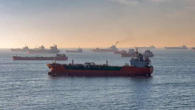 Iran Declares Strait of Hormuz Closed: Oil Prices Jump $2 as Global Shipping Crisis Deepens