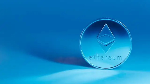 Ethereum Foundation Crisis: 20% Layoffs, 40% Budget Cut Trigger Core Dev Funding Alarm